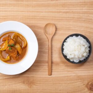 COZINHA TAI<BR>NA PANELA WOK ou FRIGIDEIRA COM BORDAS ALTAS<BR>Pad Thai, Curry de legumes, Rolinhos vietnamitas e mais..