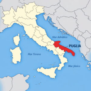 PUGLIA - ITALIA<BR>MASSAS E MOLHOS<BR>Espaguete all’assassina<br>Cavatelli com ragu de linguiça<br>Orecchiette com brócolis e anchovas